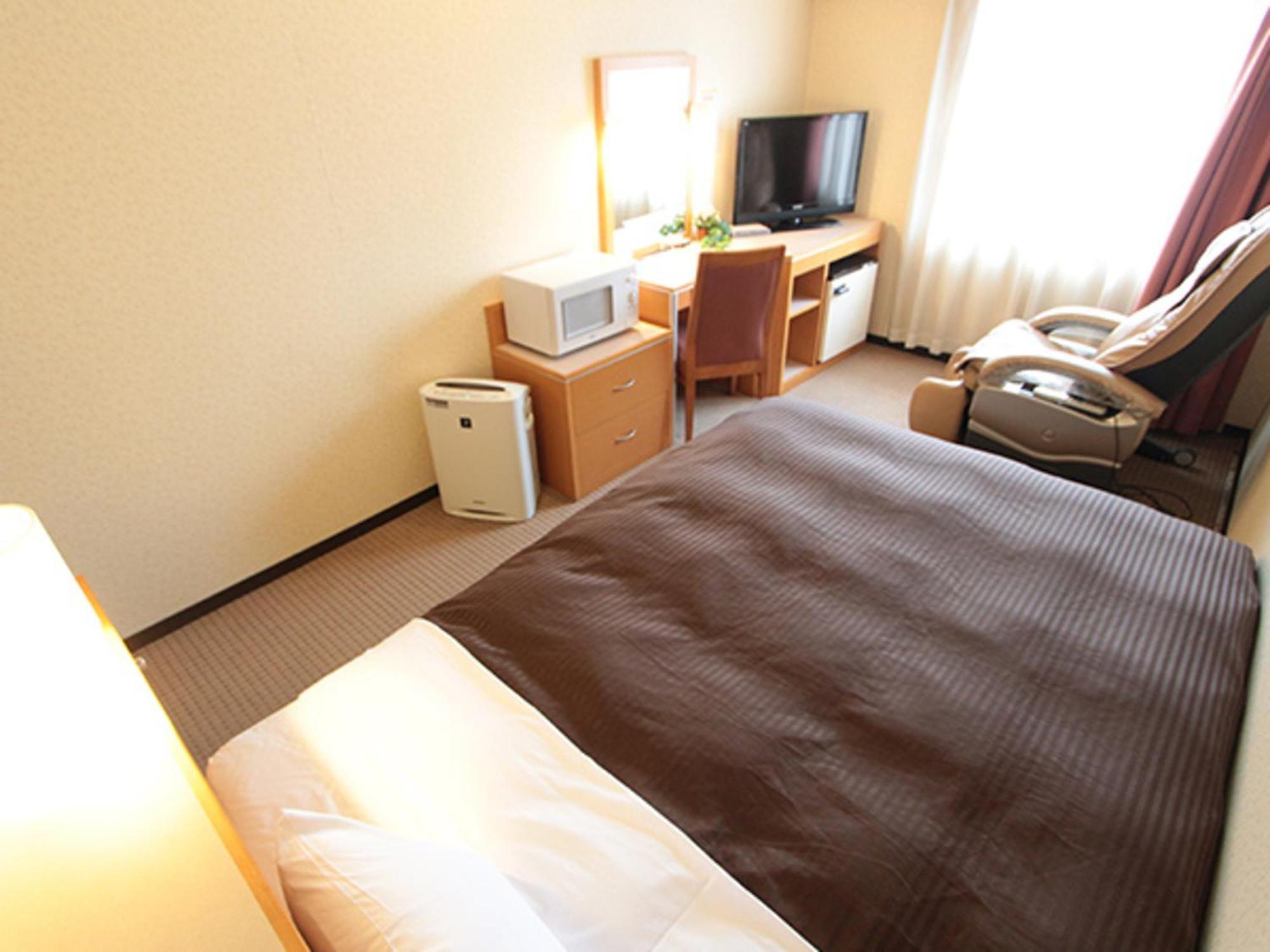 Hotel Livemax Budget Yokohama Kannai Exterior photo